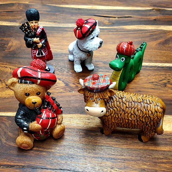 Figuren Dekoration Schottland Piper Dudelsackspieler Highland Cow West Highland Terrier Westie, Nessie Dudelsack