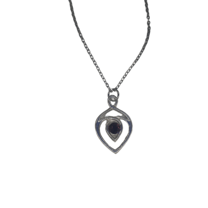 Anhänger keltisches Herz mit Kette und lila Zierstein